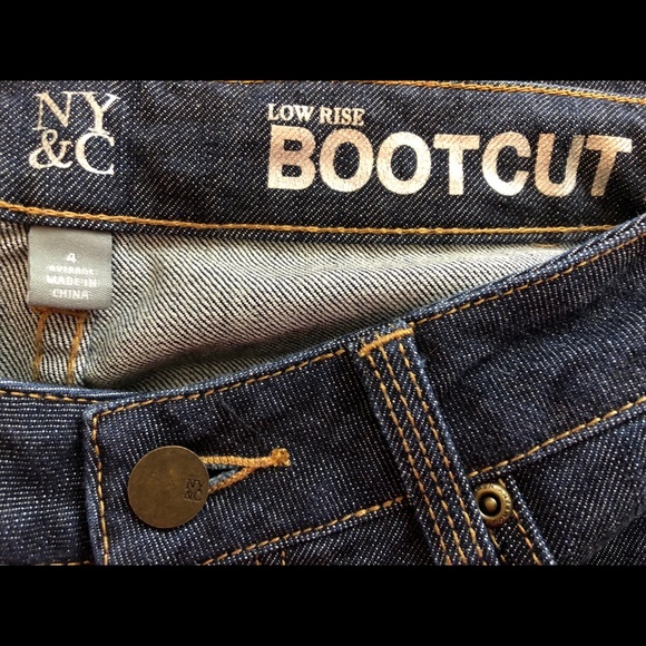 NY&C Jeans Size 4 Bootcut Curvy Jeans Like New - Picture 2 of 7